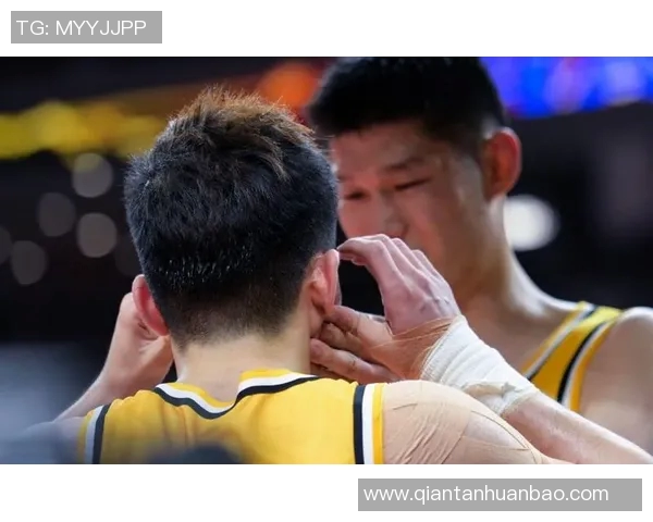 广东队与广厦队激烈对抗现场精彩瞬间回顾与分析